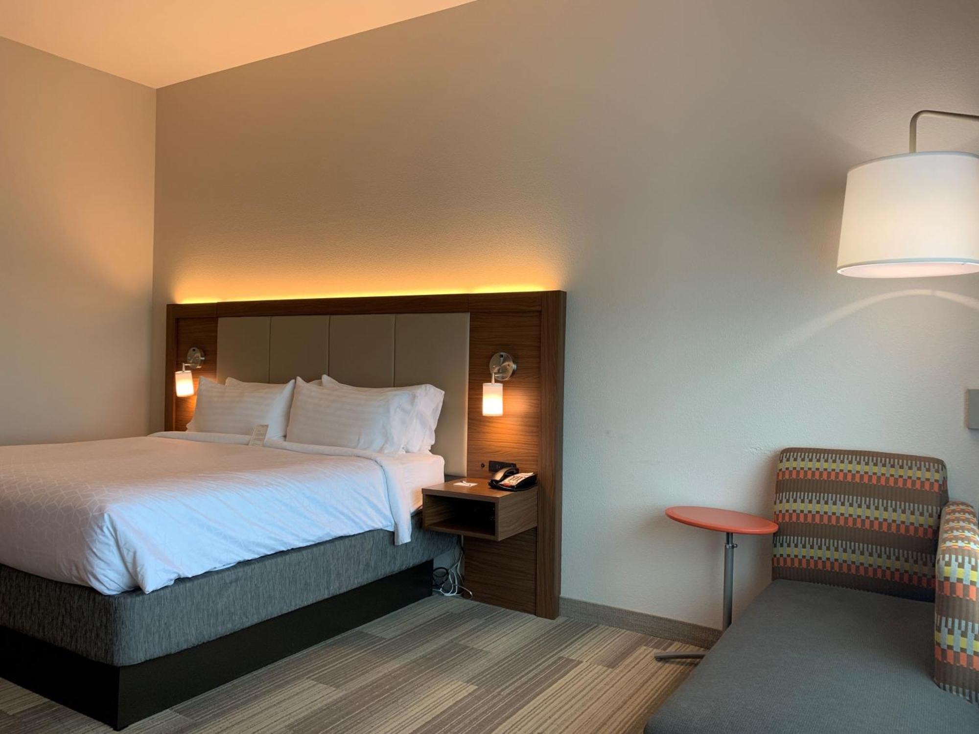 Hotel Express & By Ihg Danville